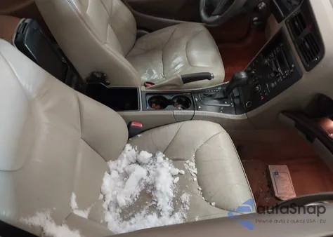 2004 Volvo V70 2.4 z USA, uszkodzony, nr VIN YV1SW64A042415269